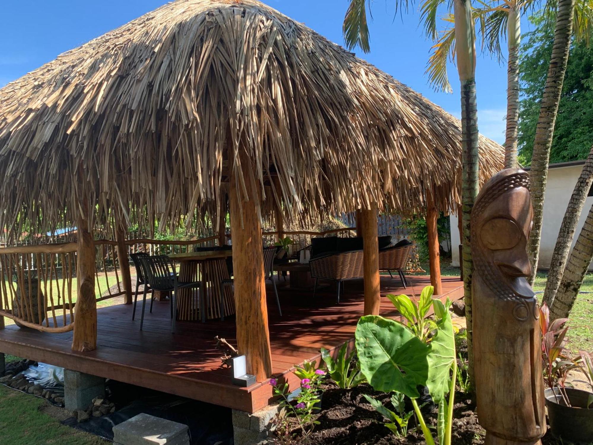 Tiki Ora - Manu * Bora Bora